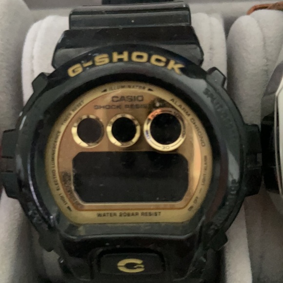 10 watches and watch case. - Picture 5 of 11